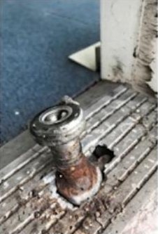 Rotted Bottom Pivot before